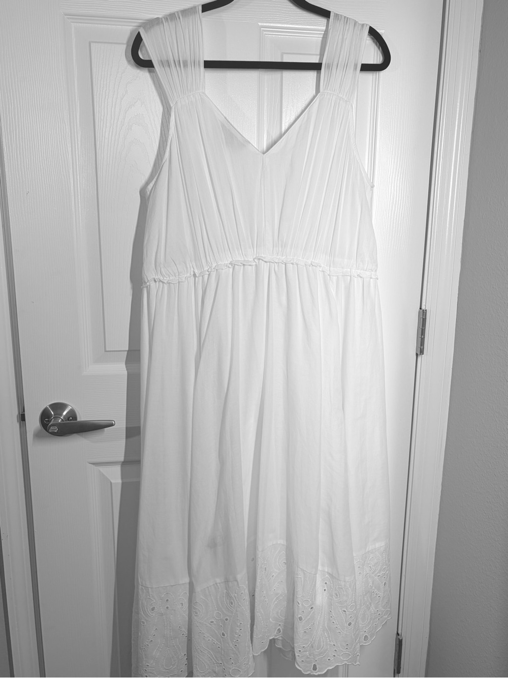 Lane Bryant White V-Neck Sleeveless Eyelet Midi Dress